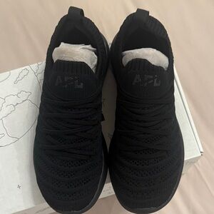 NWT APL Boy’s All-Black Knit Sneakers - Size 3